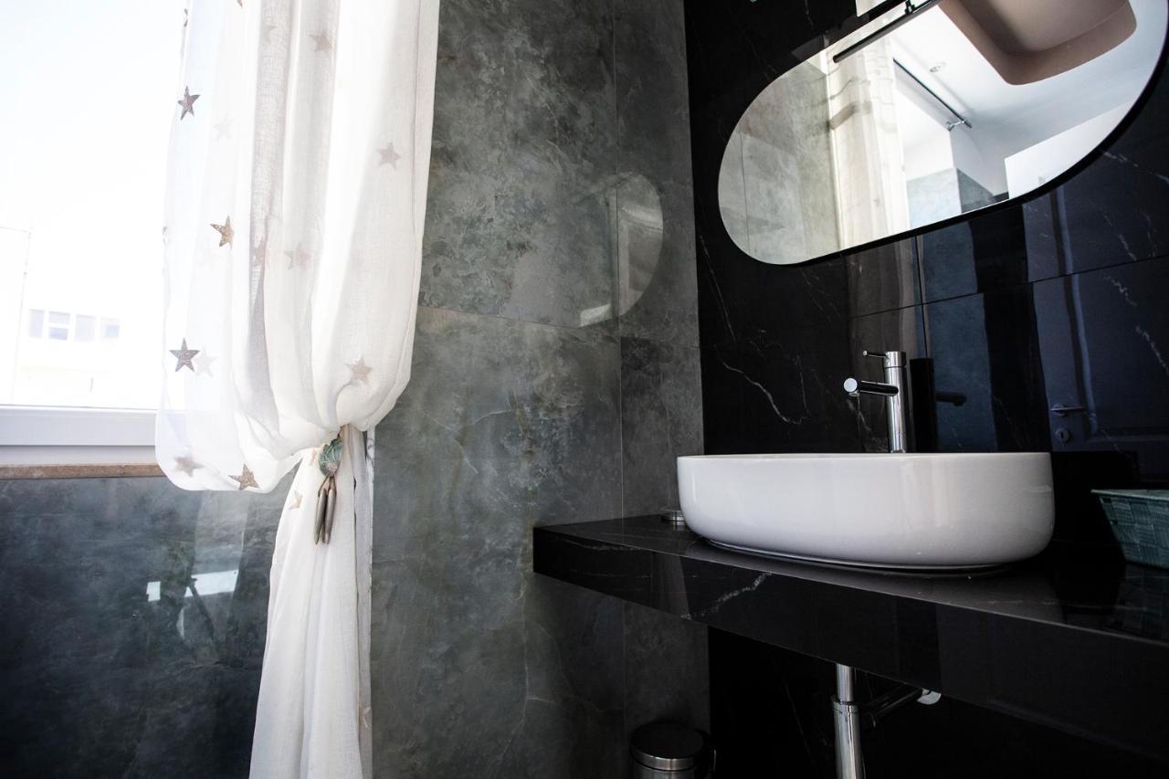 Готель Cavalieri D'Oro Luxury House Анціо Екстер'єр фото