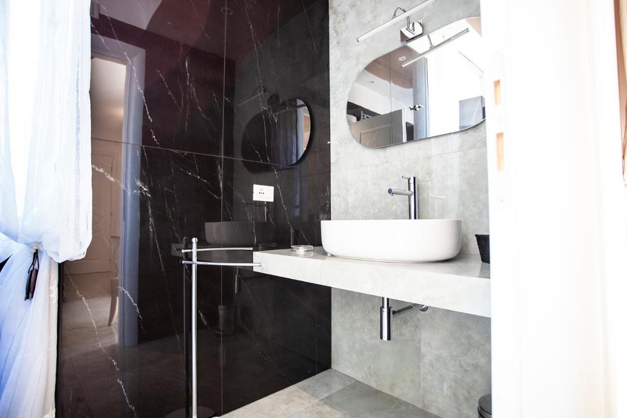 Готель Cavalieri D'Oro Luxury House Анціо Екстер'єр фото