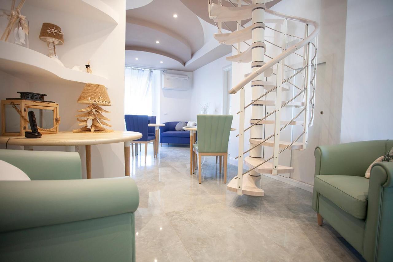 Готель Cavalieri D'Oro Luxury House Анціо Екстер'єр фото
